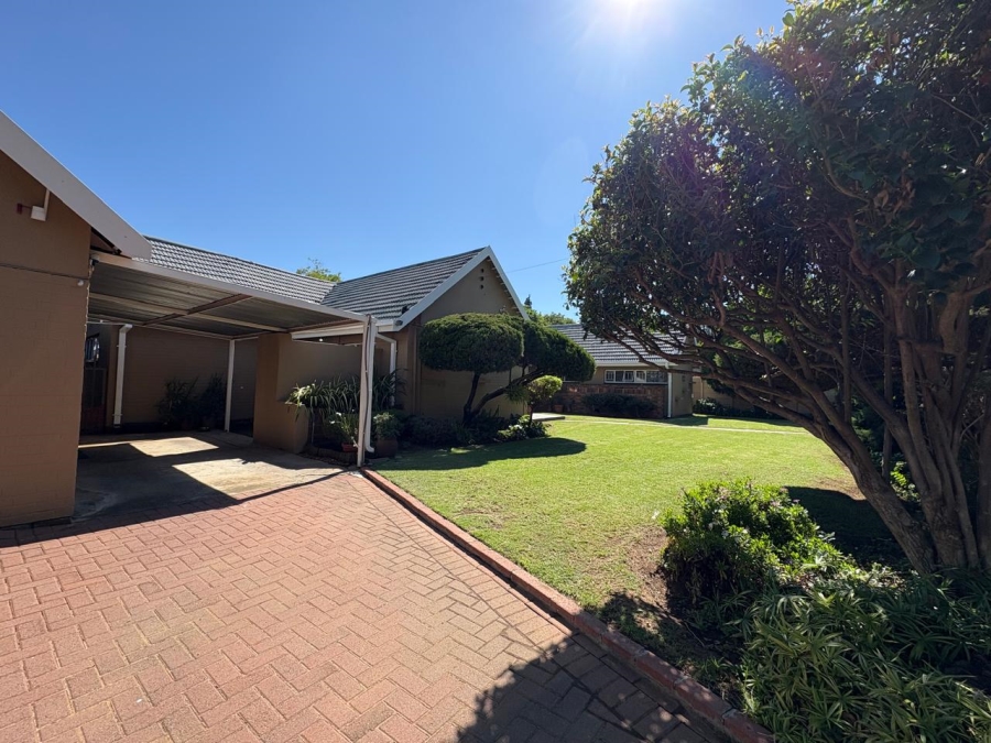 4 Bedroom Property for Sale in St Helena Free State